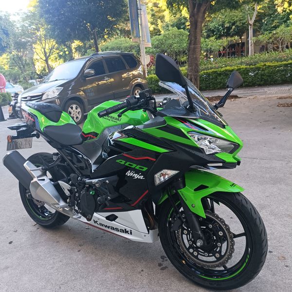 二手川崎ninja 400