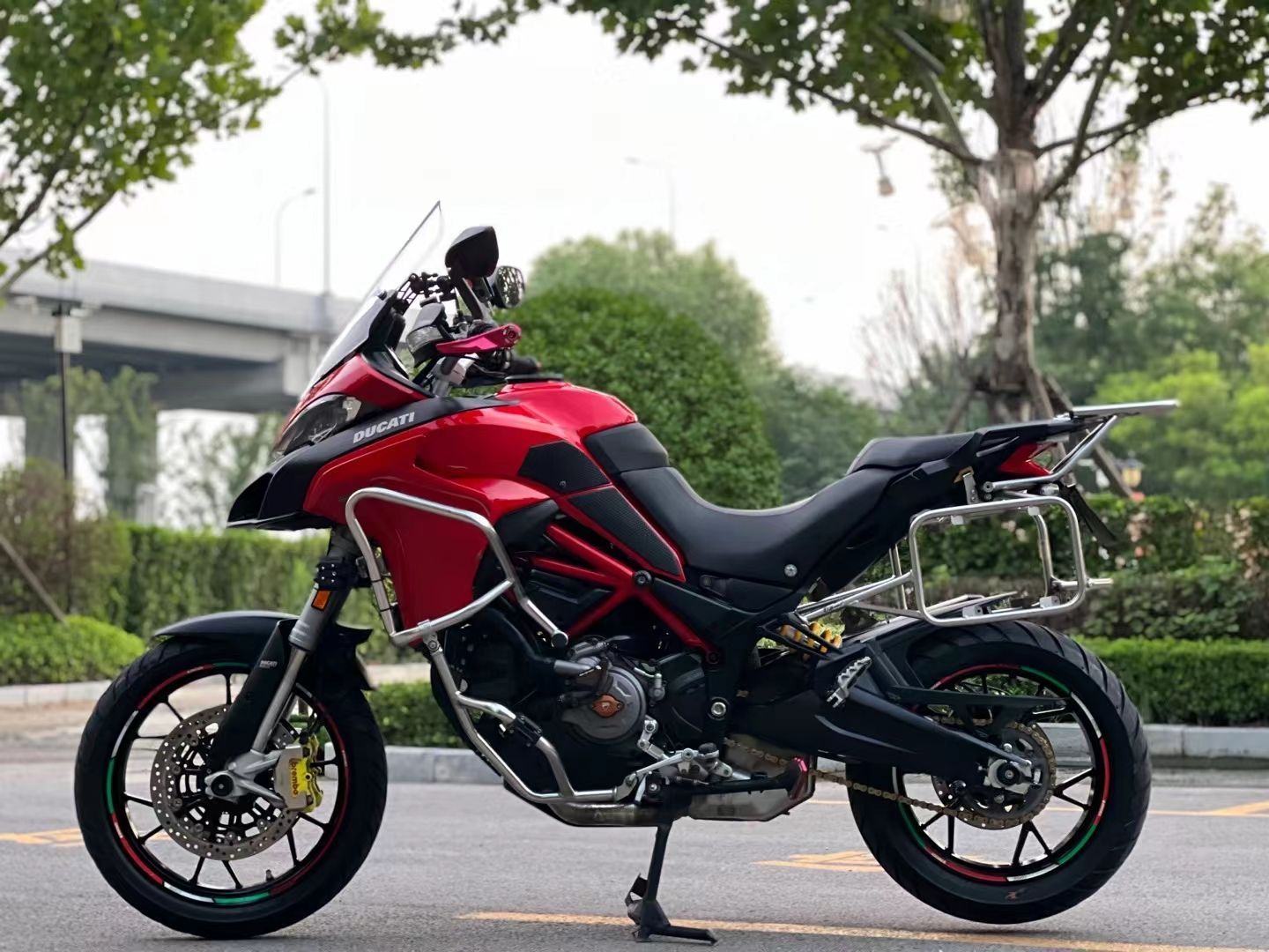 二手摩托车杜卡迪 multistrada 950