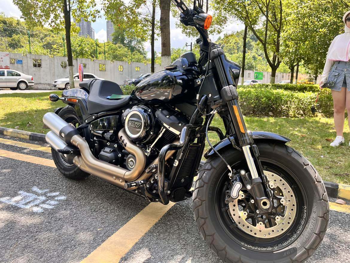 二手摩托车哈雷戴维森 肥霸 fat bob