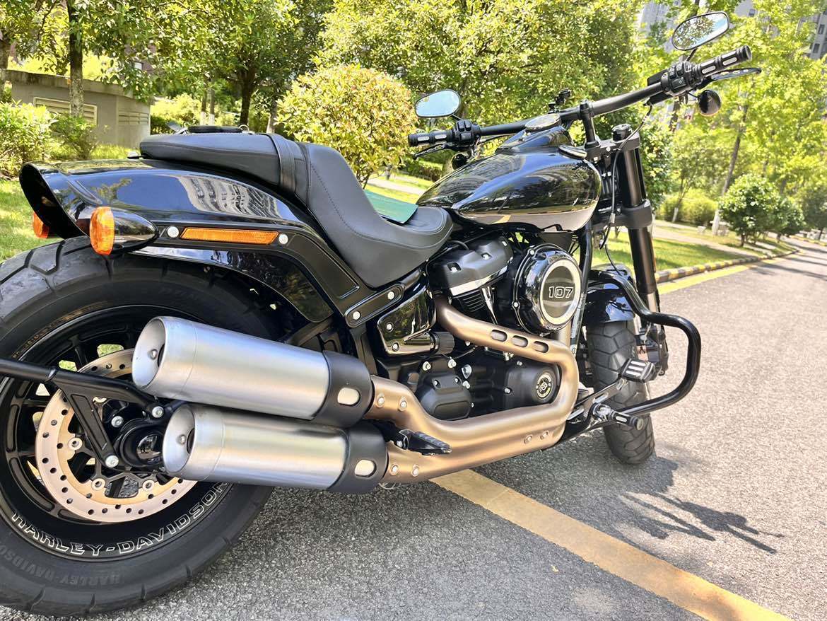 二手摩托车哈雷戴维森 肥霸 fat bob