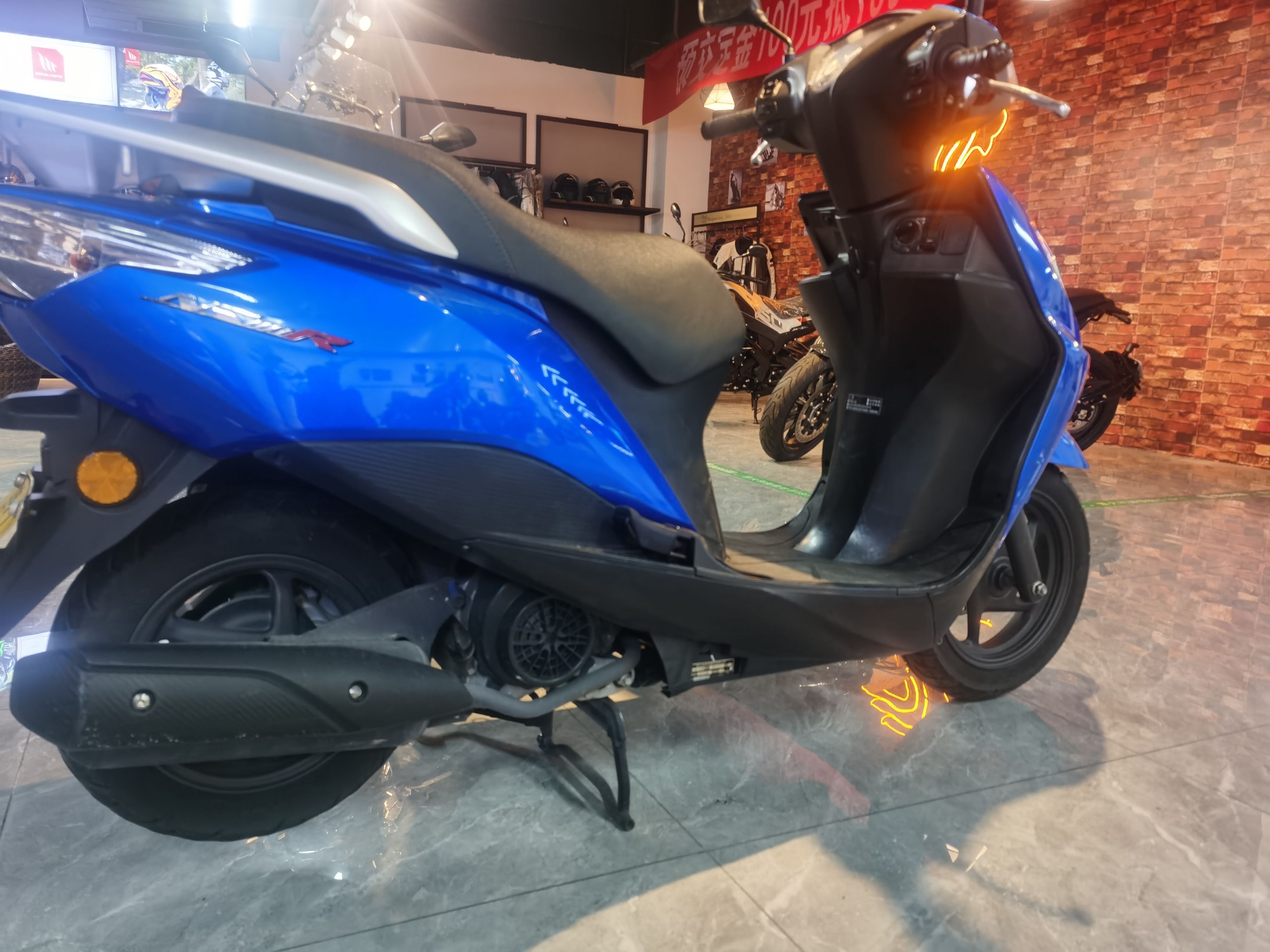 二手摩托车新大洲本田 ns110r