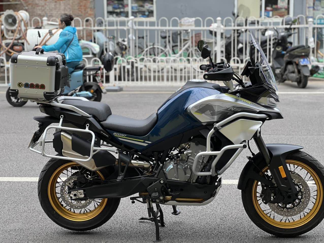 二手摩托车春风 800mt