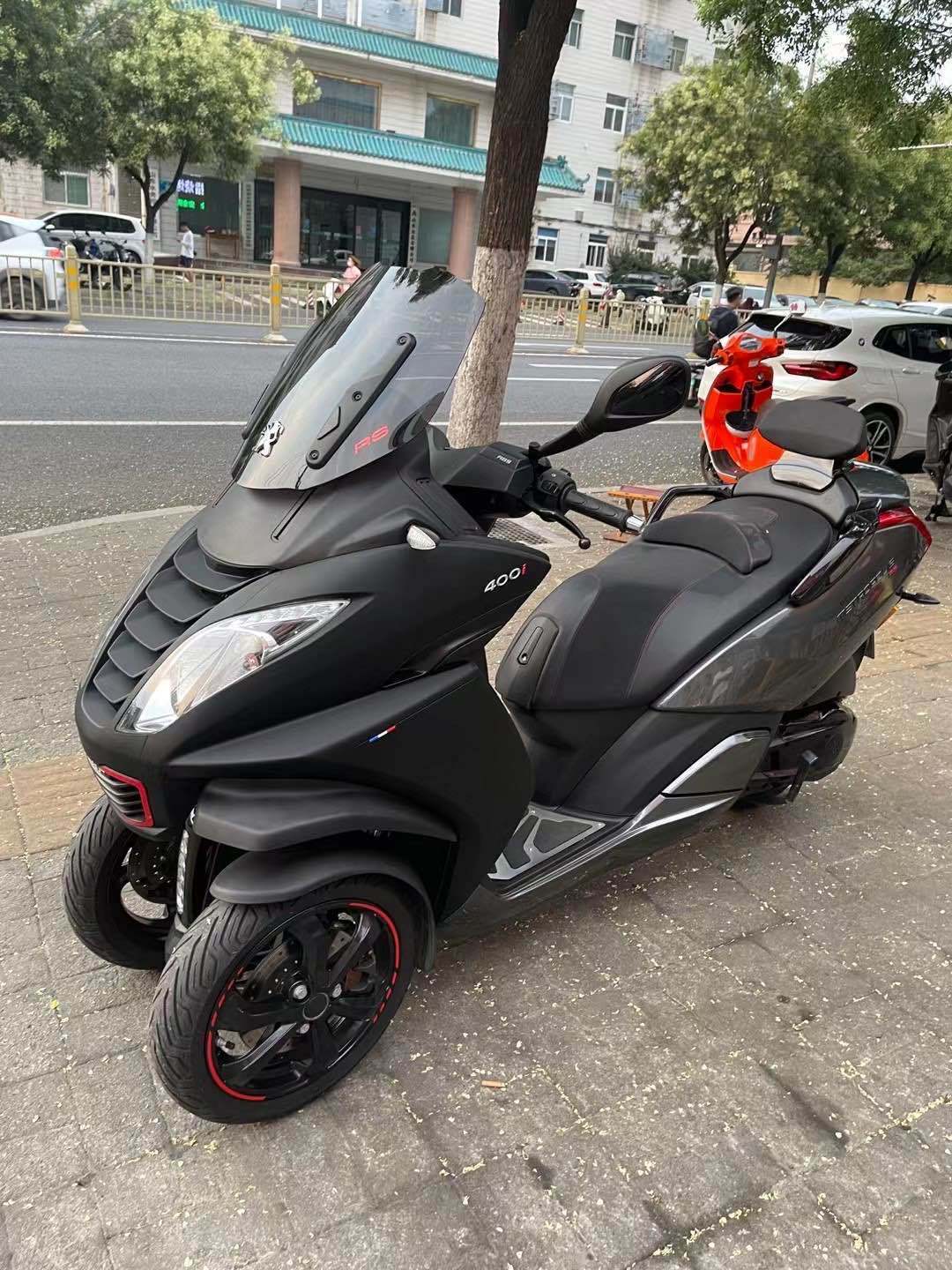 二手摩托车标致 大都会 metropolis 400i