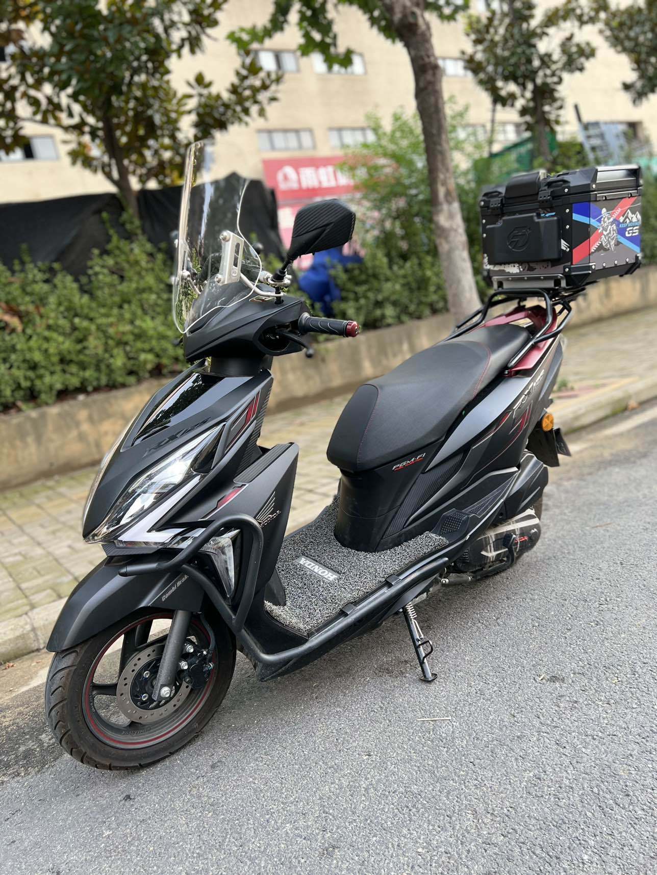 二手摩托车新大洲本田 裂行 rx125fi