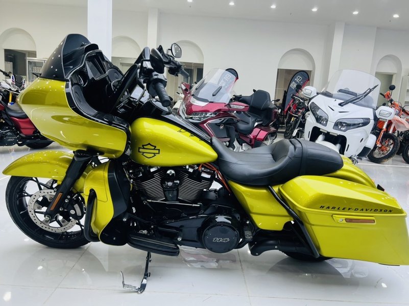 二手哈雷戴维森公路滑翔 road glide