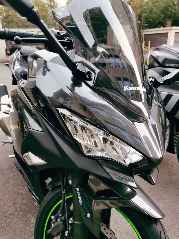 二手川崎ninja 400