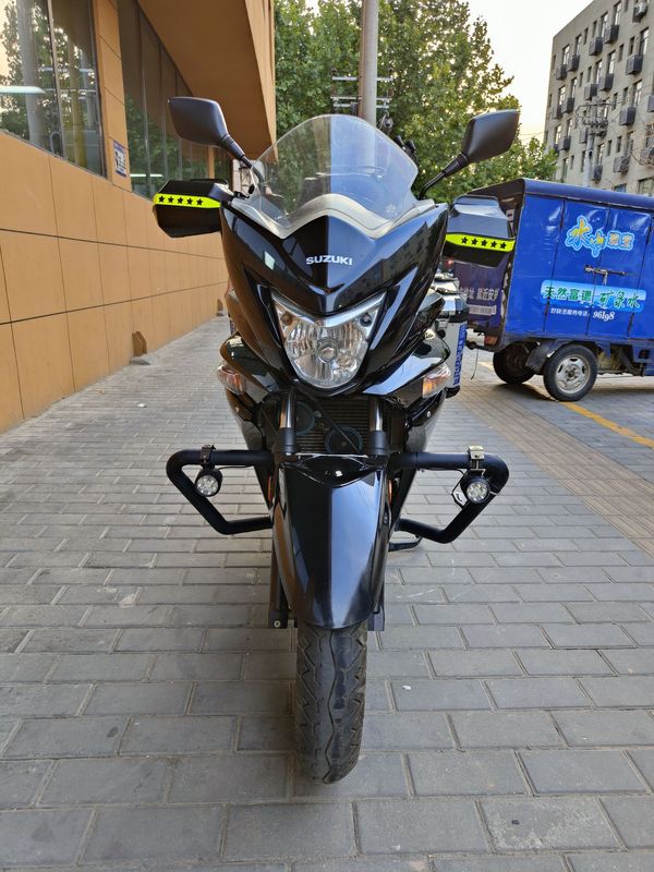 二手豪爵铃木骊驰 gw 250f