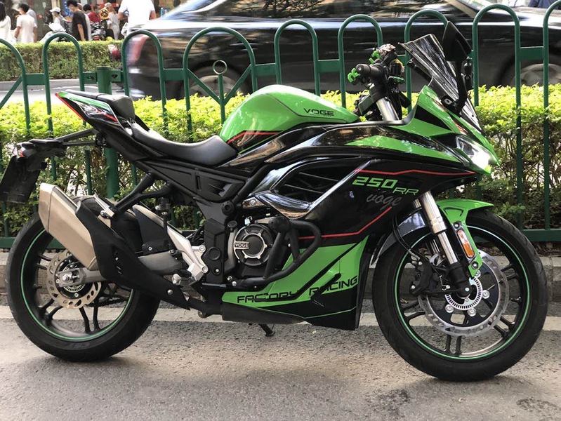 无极250rr 改川崎版画帅不帅?