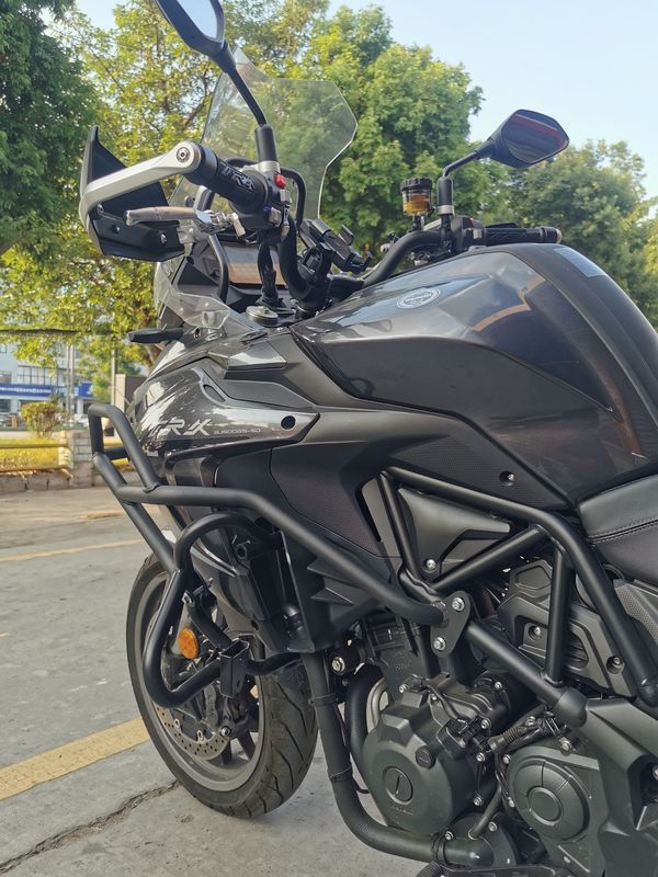 二手贝纳利金鹏 trk502