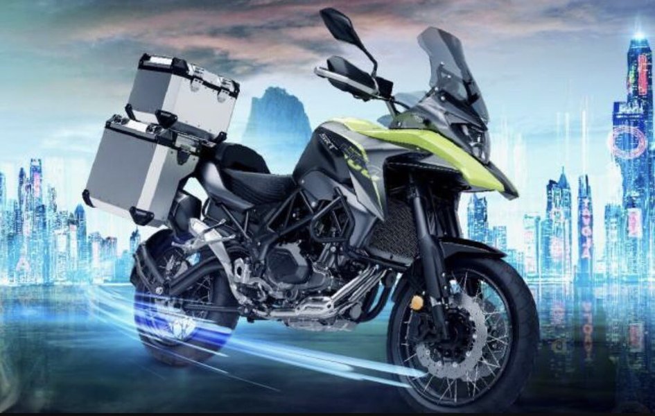 国潮中量级adv,钱江qjmotor骁500
