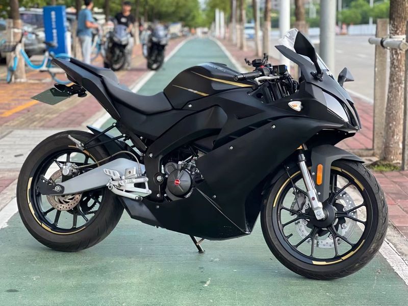 二手宗申阿普利亚gpr150r