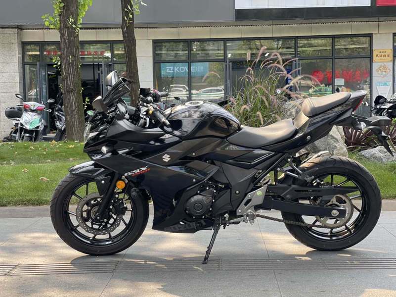 豪爵鈴木gsx250r二手摩托車_摩托範_哈羅摩托