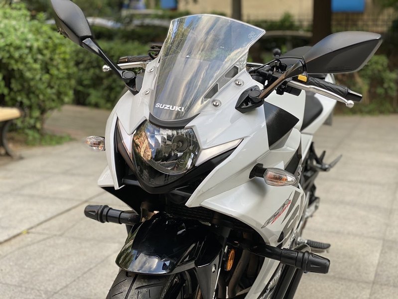 二手豪爵铃木gsx250r
