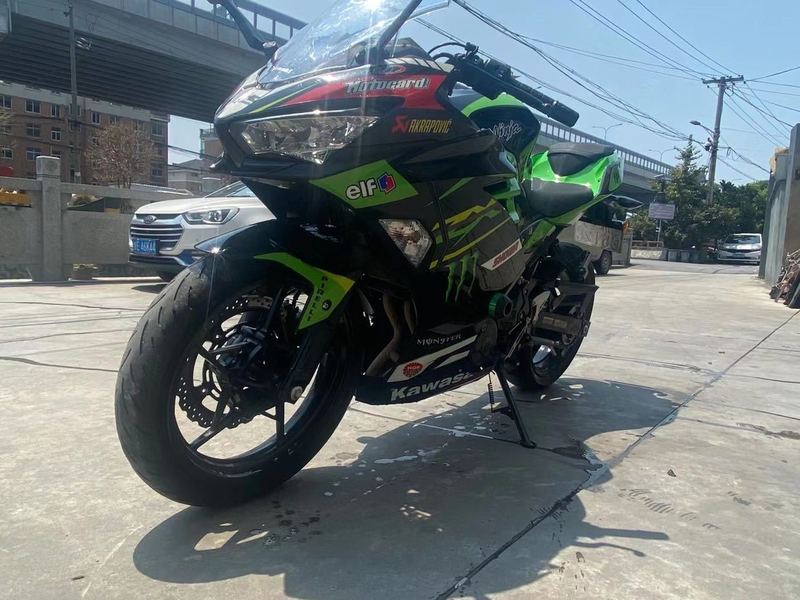 二手川崎ninja 400