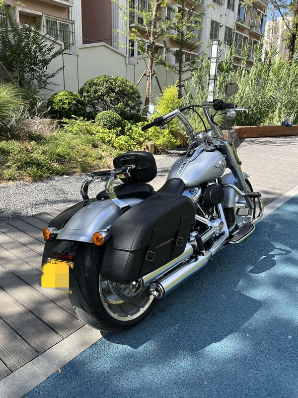 二手哈雷戴维森肥仔 fat boy