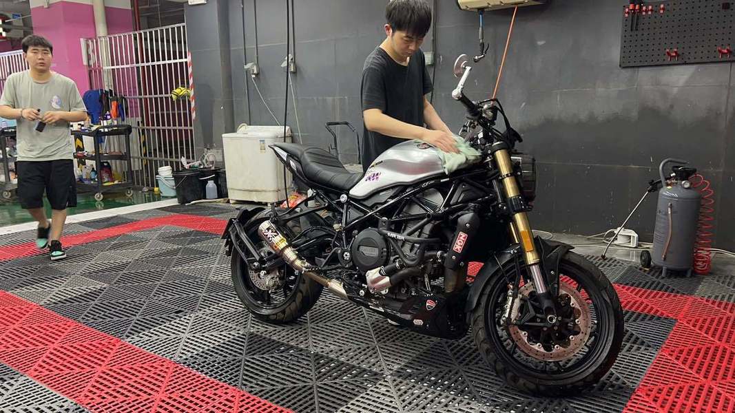 贝纳利752s最帅复古运动改装,没有之一!