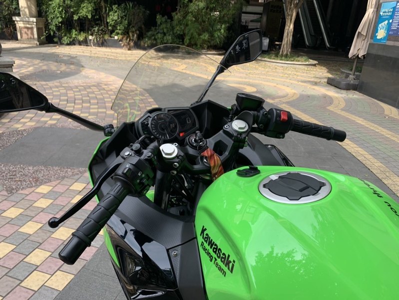 二手川崎ninja 400