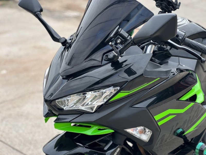 二手川崎ninja 400