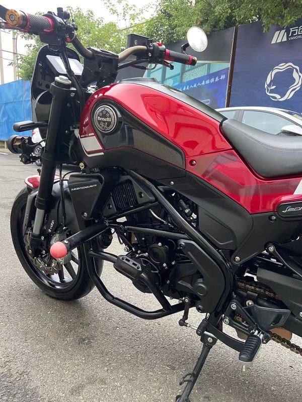 贝纳利幼狮 leoncino 250二手摩托车_摩托范_哈罗摩托