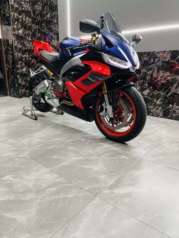 爆改阿普利亚rs660