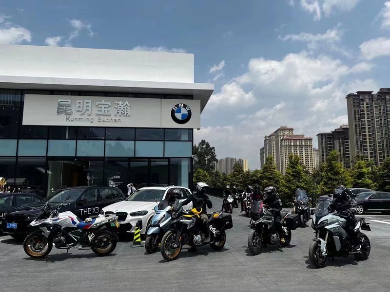 昆明宝瀚BMW摩托车