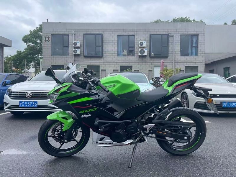 二手川崎ninja 400