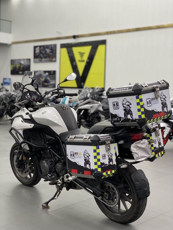 二手贝纳利金鹏 trk502