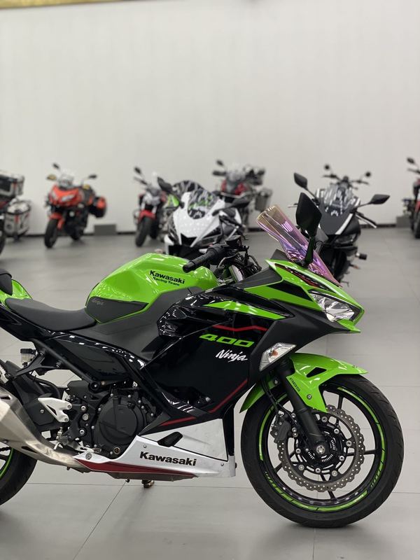 二手川崎ninja 400