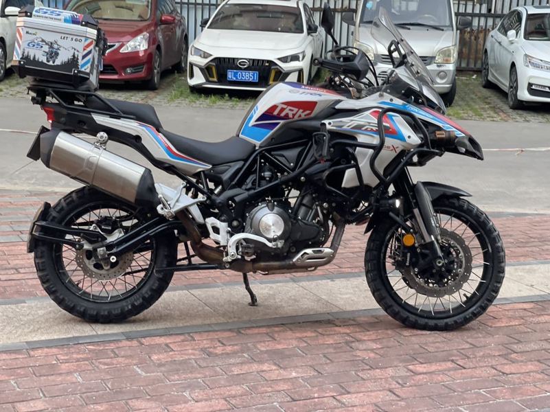 二手贝纳利金鹏 trk502