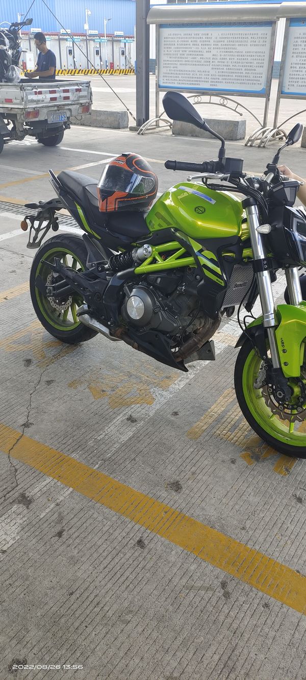 跪求大佬教一下,19款龙3油箱怎么拆?有没有整车的电路图?