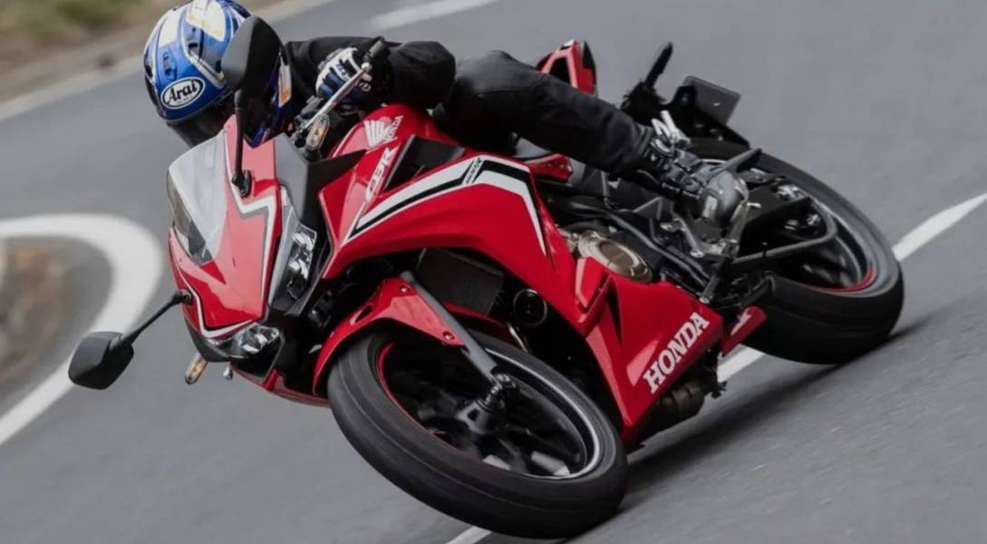 期待已久本田cbr400r发布 售价4 5w 摩友会买单吗