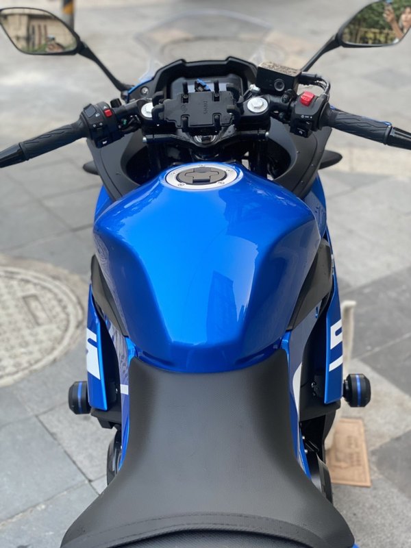 二手豪爵铃木gsx250r