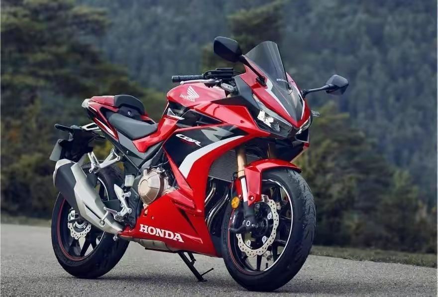 合资本田cbr400r 优缺点凸显 还会是你的菜吗