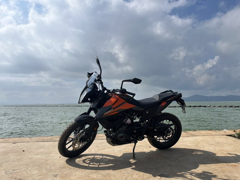 cb400x与ktm390adv对比