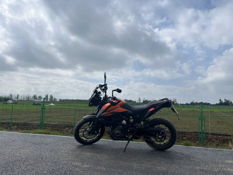 cb400x与ktm390adv对比