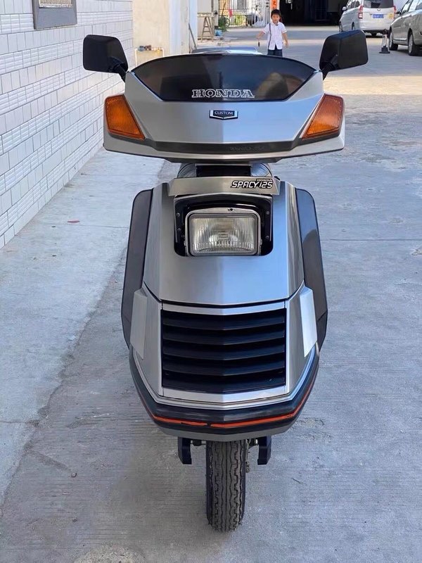 经典老车鉴赏之本田踏板spacy125