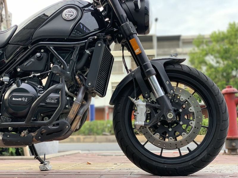 二手贝纳利幼狮 leoncino 500