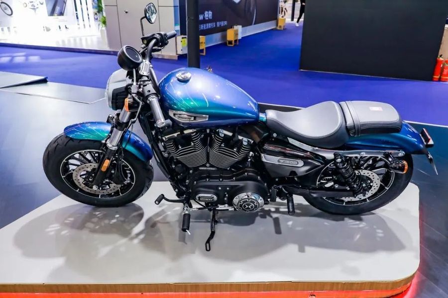 国产美式大巡航鑫源风冷v型双缸1200cc摩托车v1200发布