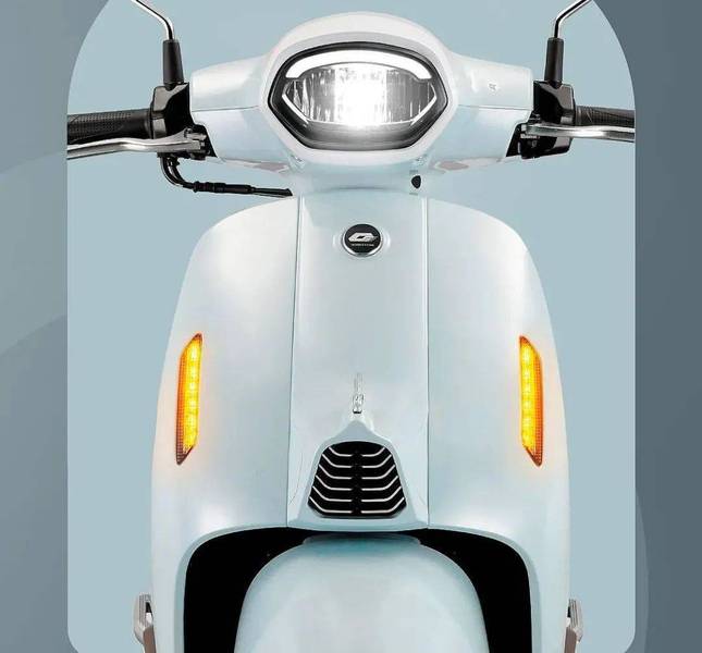 钱江发布新款壹米 150 踏板,售价13999元,标配abs