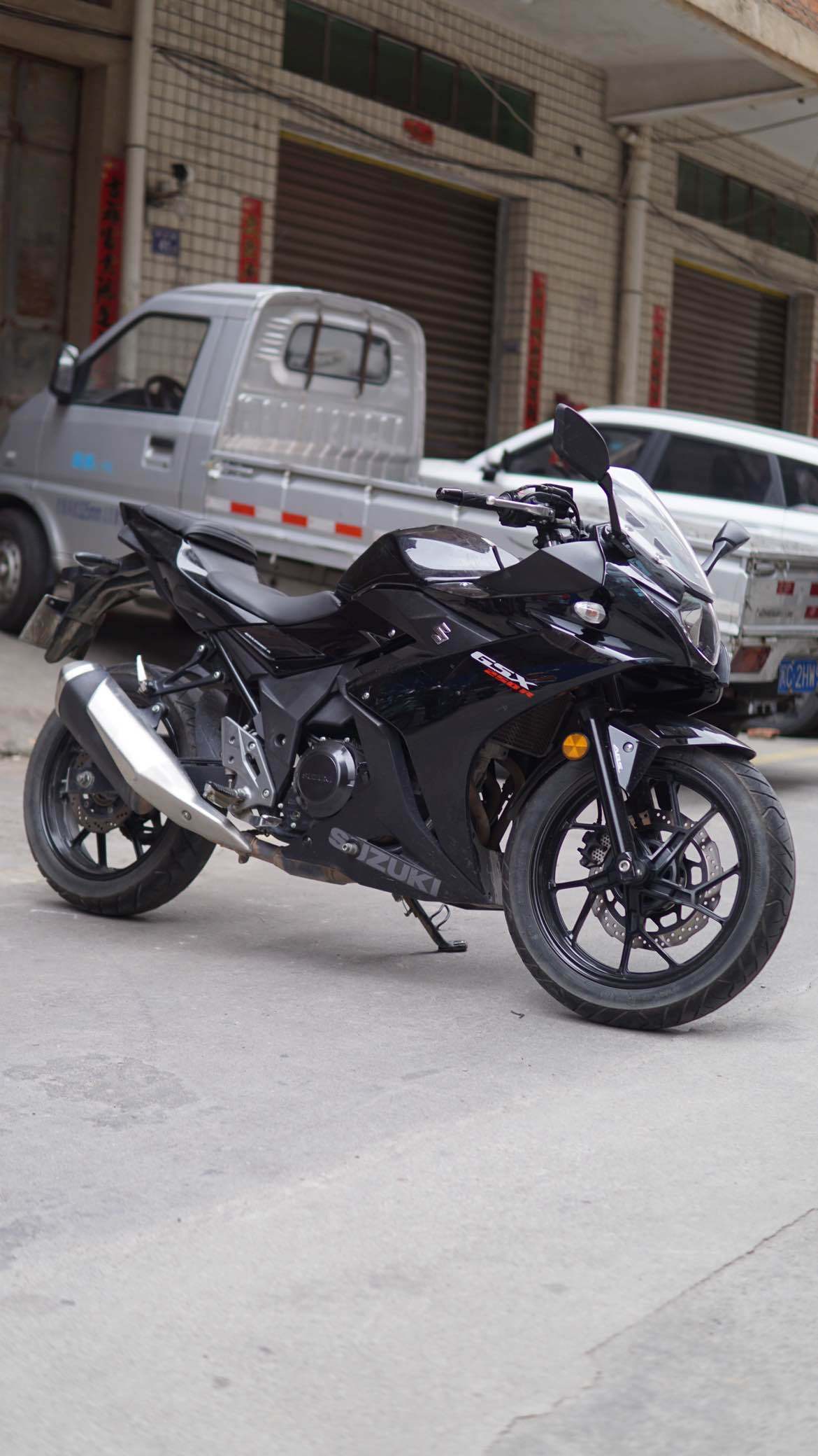 二手豪爵鈴木gsx250r