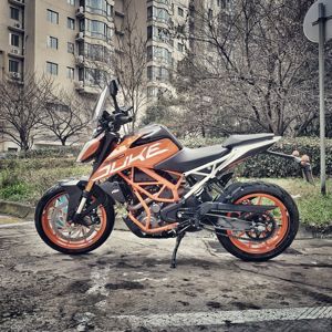 二手KTMR2R390 Duke