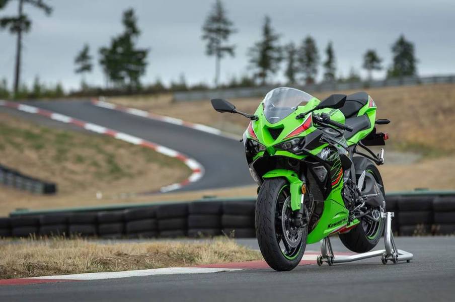 24款川崎小牛忍者ZX6R，即将进入国内的忍者仿赛才卖10万块？,摩托范