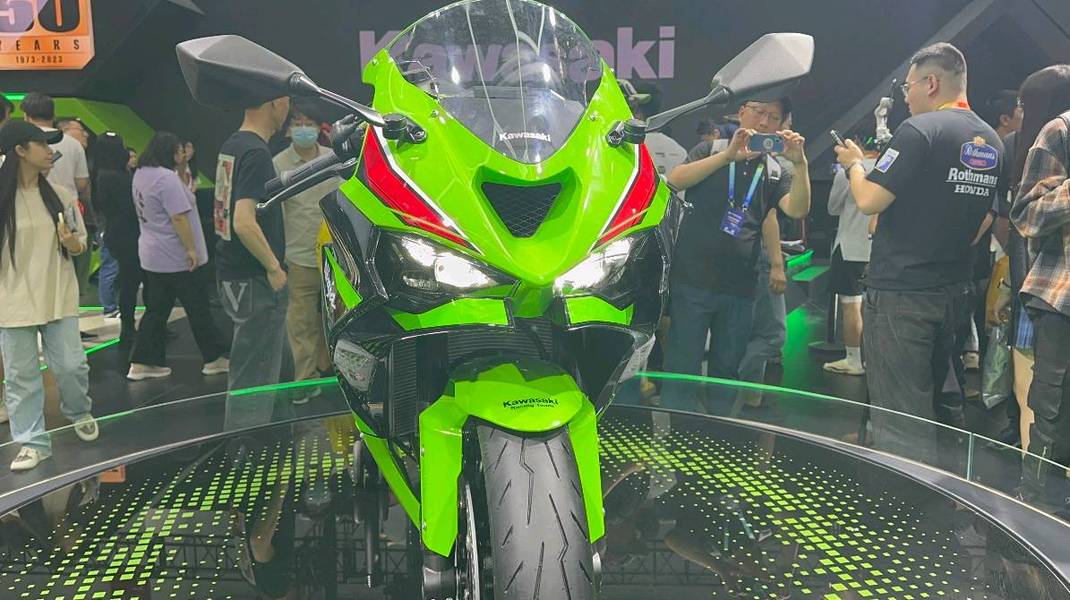 直击北京摩博会】川崎Ninja ZX-6R上市，售价109800元！