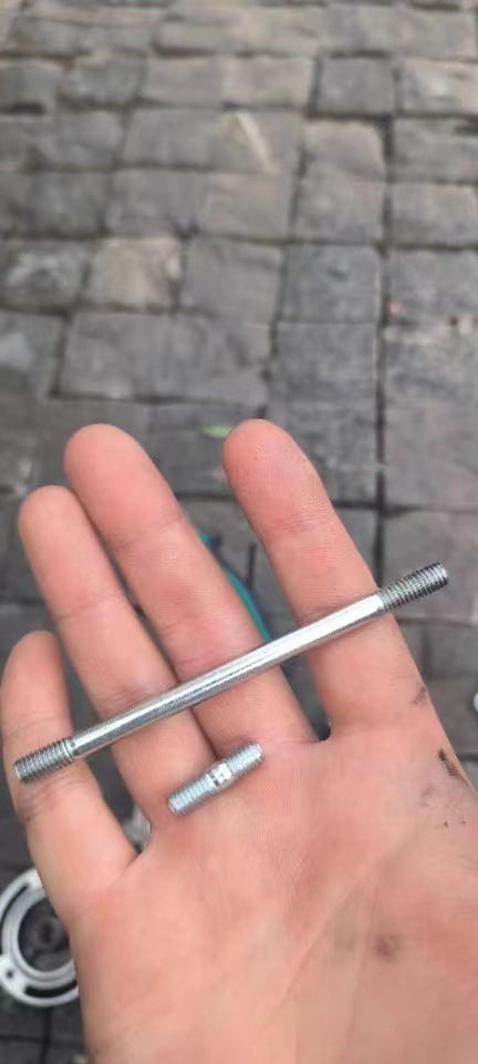 距上次小车(春风狒狒st)保养刚过2000公里,又到了给狒狒更换新鲜血液