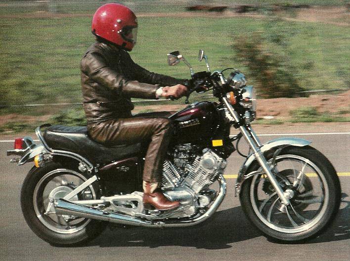 改装| 1981年雅马哈XV 750 Cafe Racer