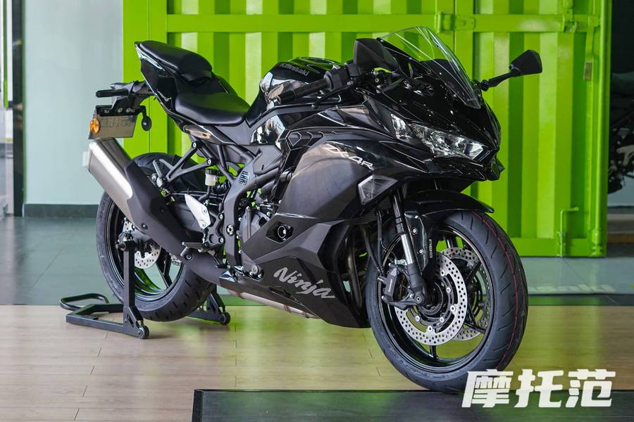 川崎ZX-4R不到六万的价位带你领略高转的魅力！,摩托范