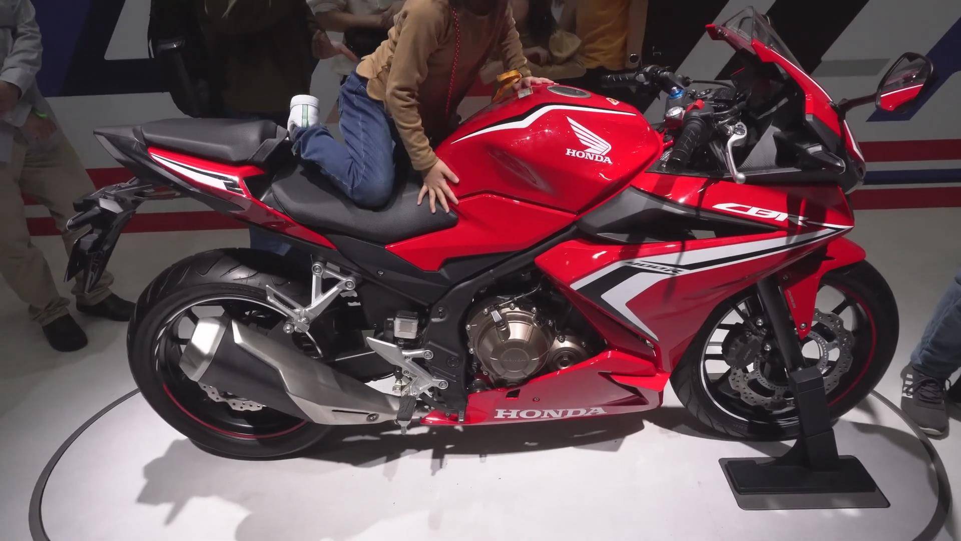 预计4万左右进来国内本田cbr400r值得期待