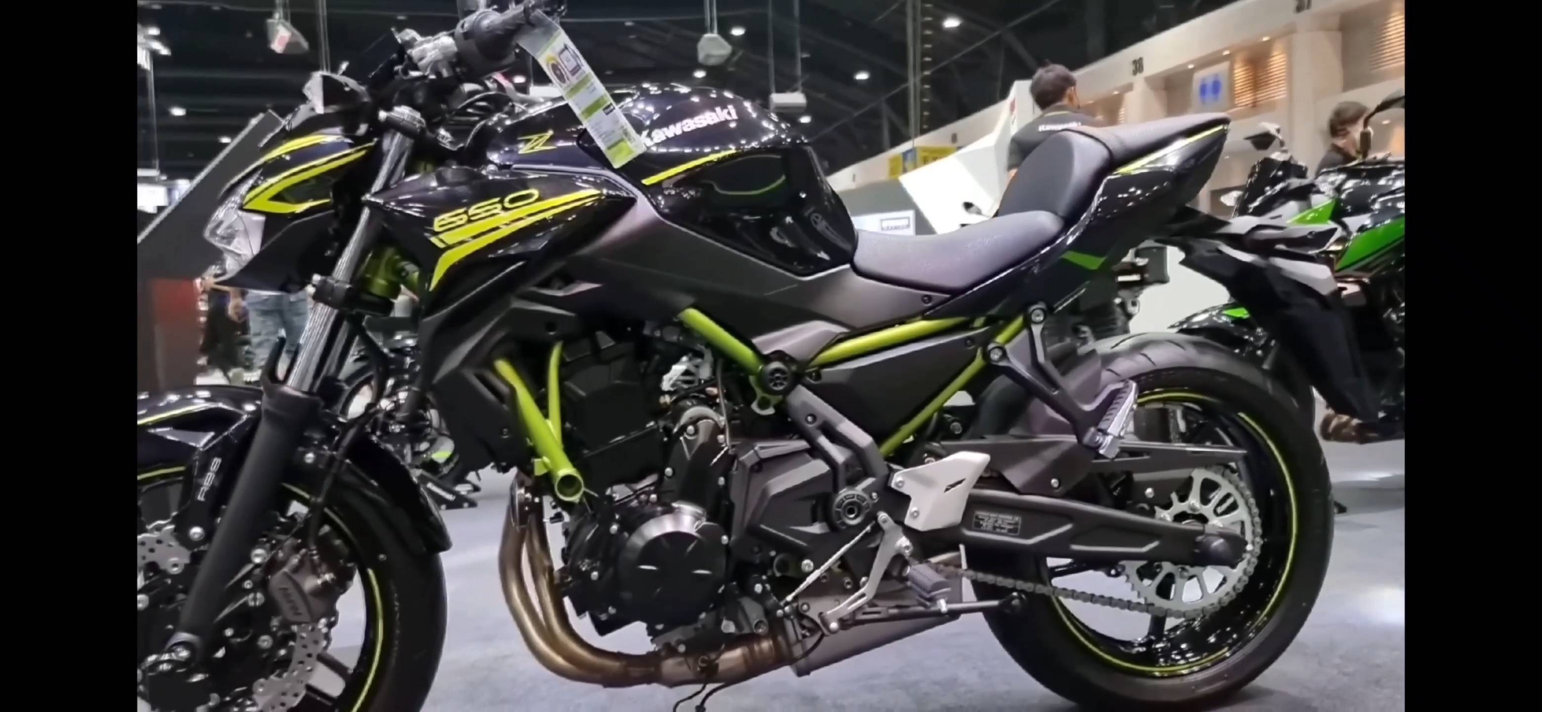 川崎z650实车展示