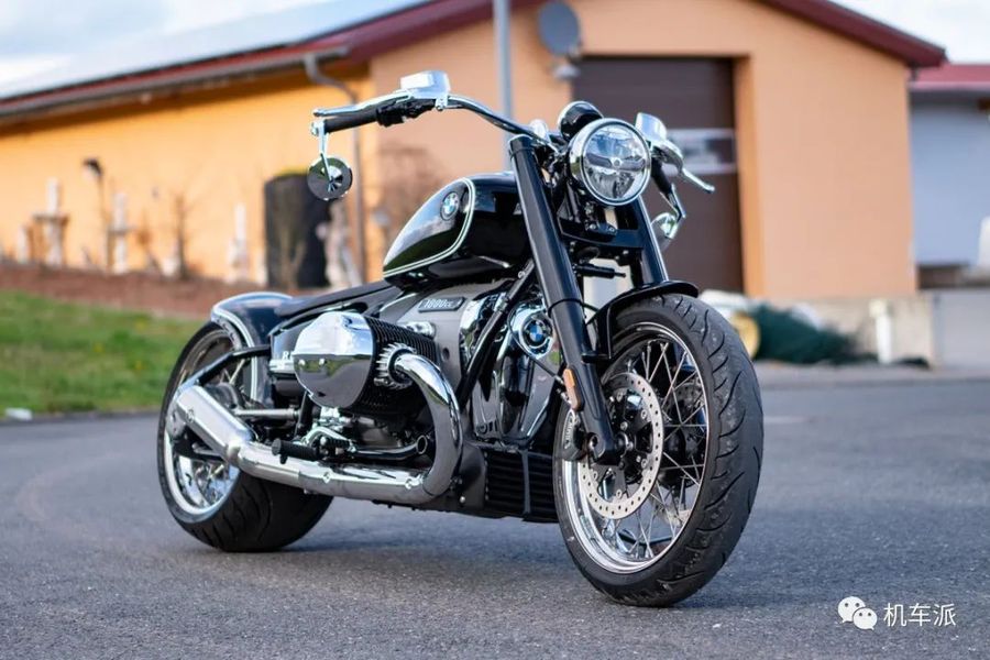 定制| 又是大宽胎 宝马r18改装欣赏,摩托范-哈罗摩托
