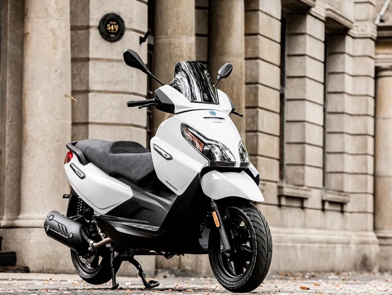 新款比亚乔x7和阿普利亚250动力大增,不过宗申还是留了一手